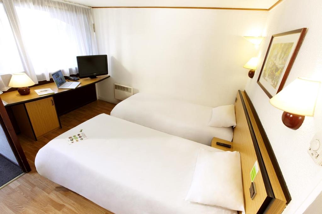 Campanile Manosque Hotel Szoba fotó